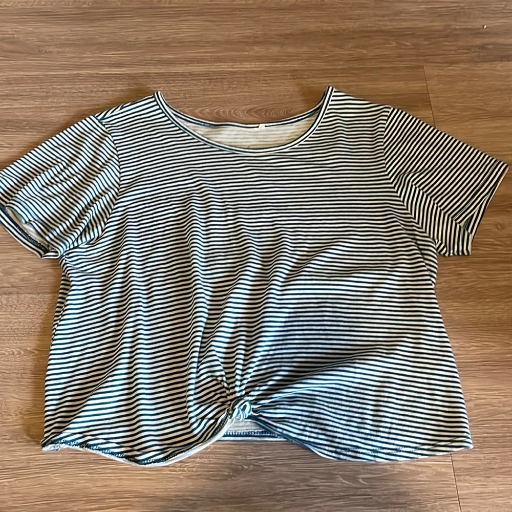 Pacsun blue and white stripe knotted crop top